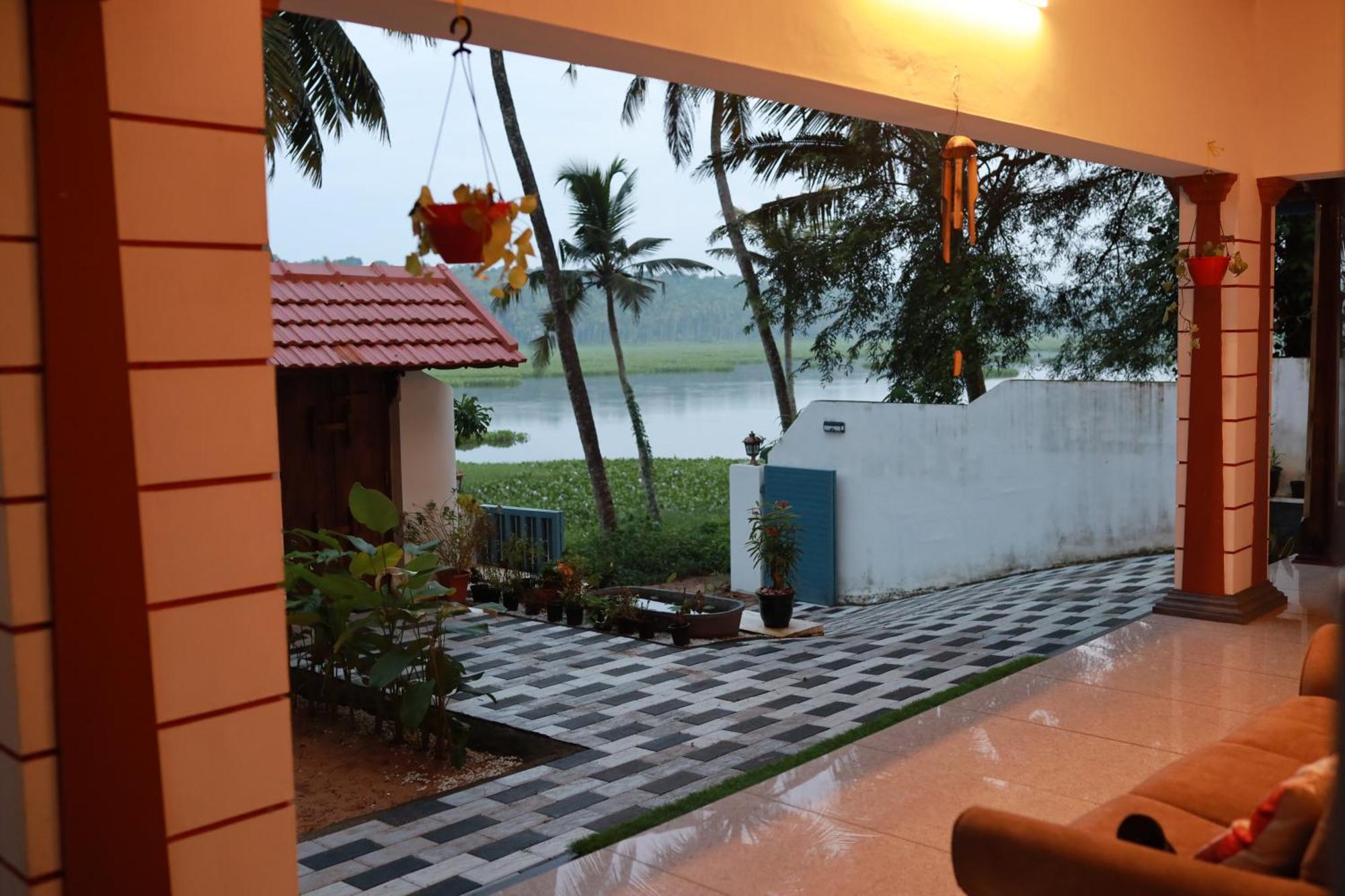 Kovalam Lake View Villa Vellayani Exterior photo